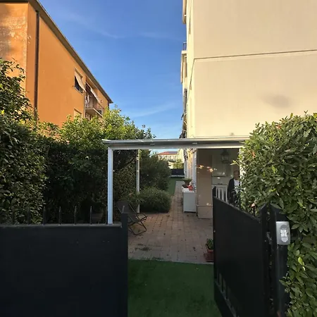 Oasi Ardenza La Tua Casa Al Mare A