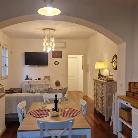 Holiday home Oasi Ardenza La Tua Casa Al Mare A