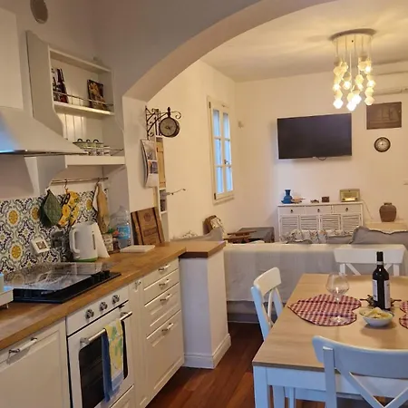 Holiday home Oasi Ardenza La Tua Casa Al Mare A