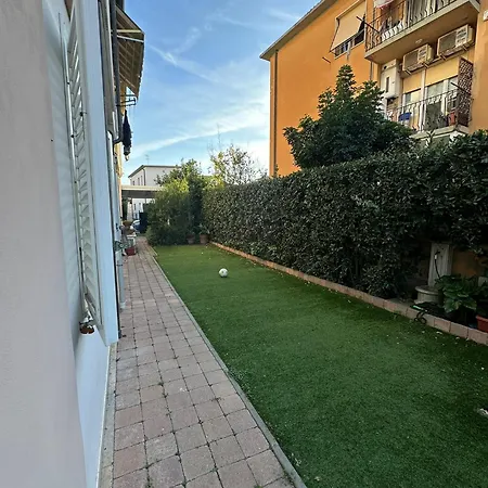 Oasi Ardenza La Tua Casa Al Mare A Holiday home Livorno